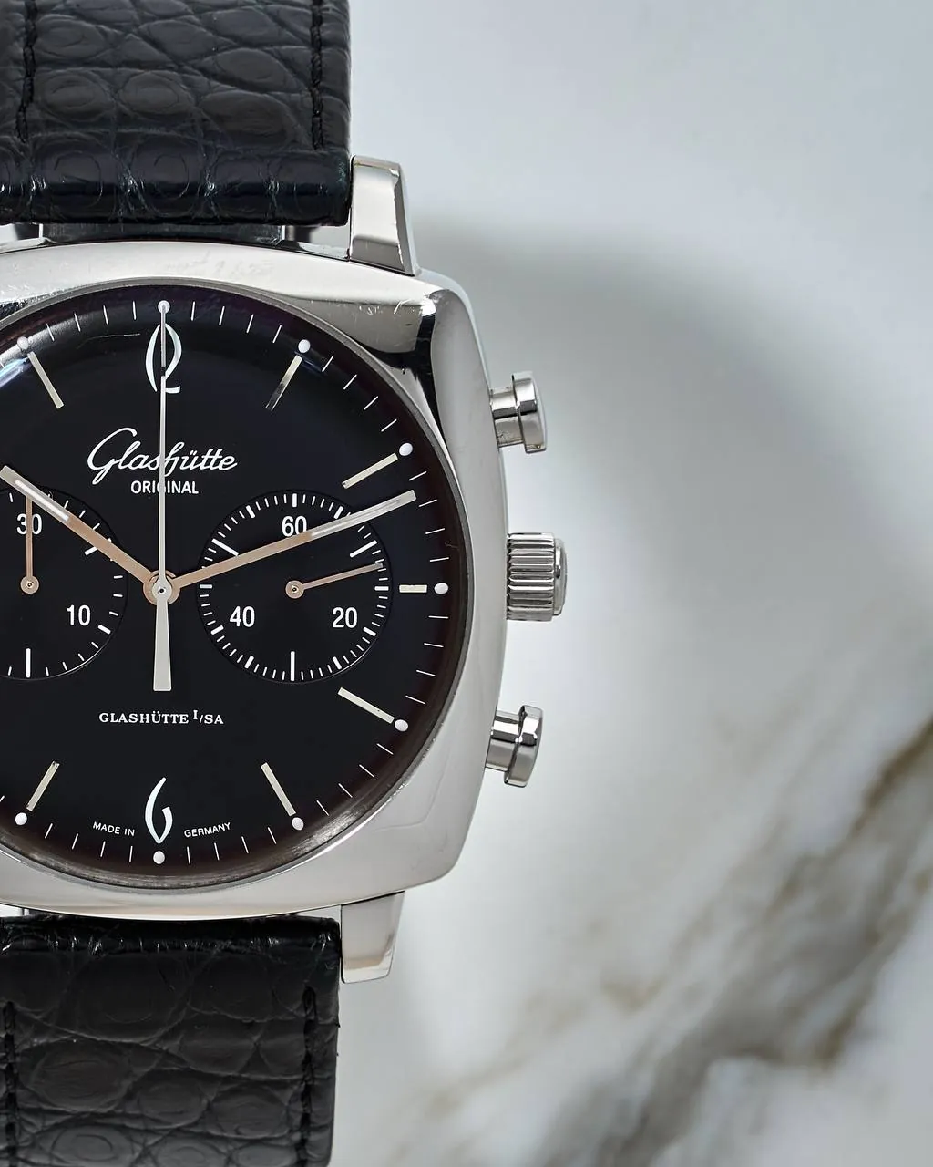 Glashütte Original Sixties Square Chronograph – 2