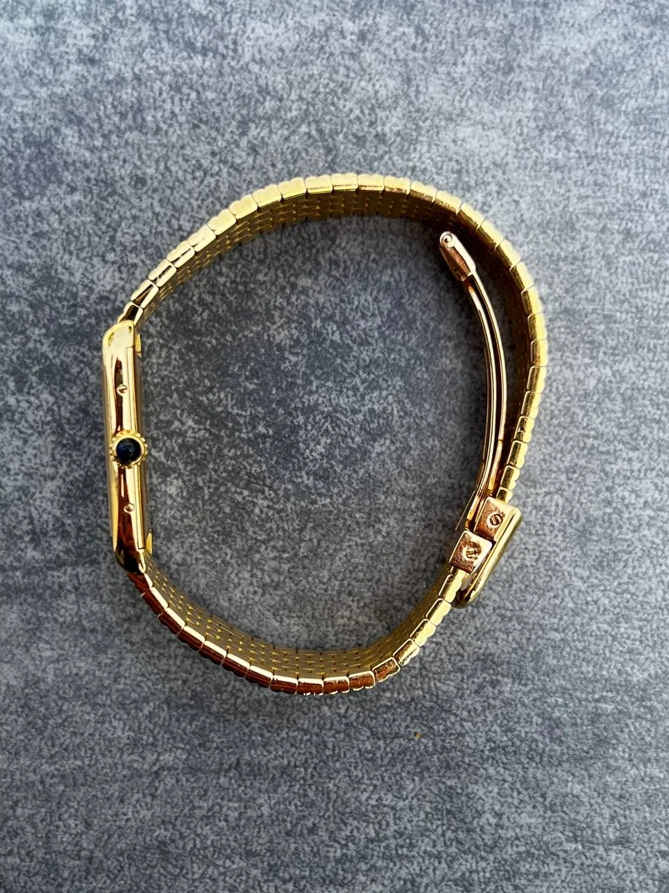 Cartier Tank Arrondie 96041 – 8