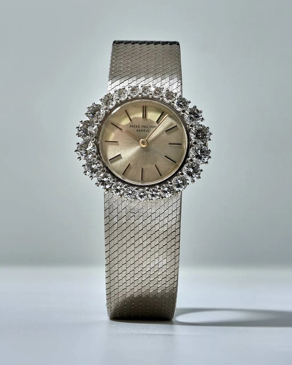 Patek Philippe Ladies Vintage White Gold 3357 – 4