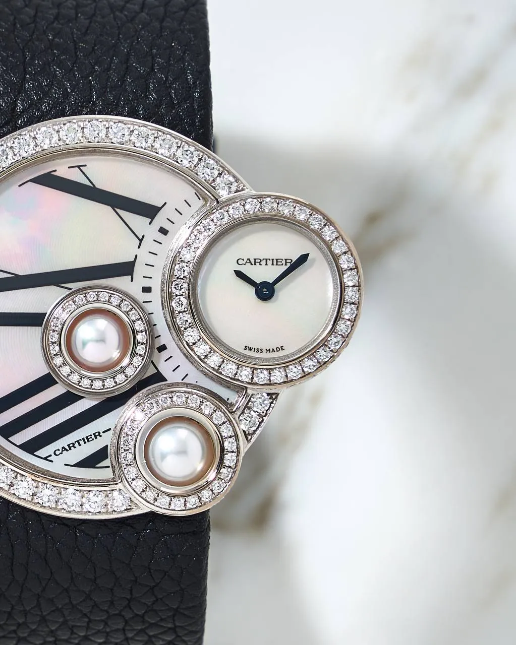 Cartier Libre Perles White Gold MoP Dial 3053 – 2