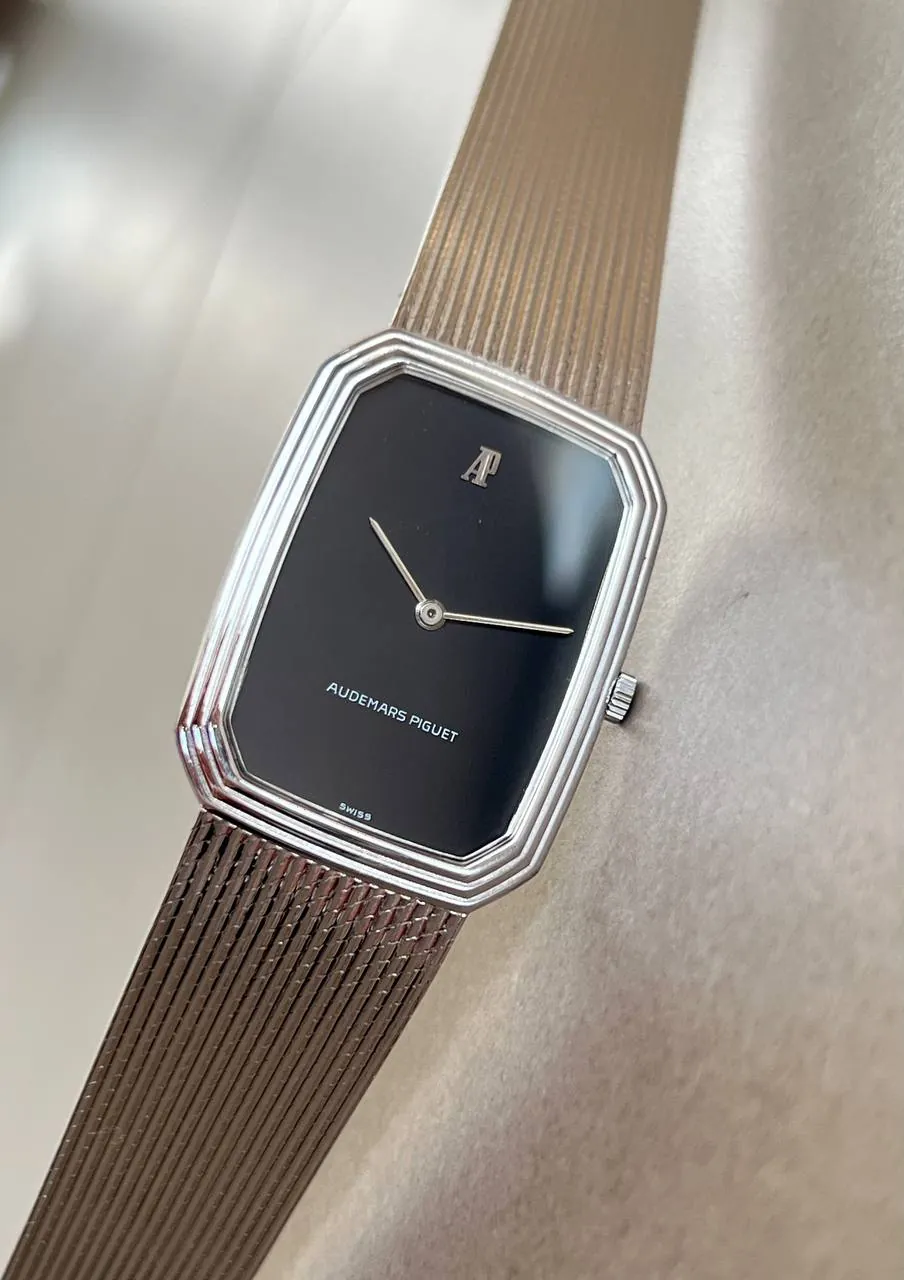 Audemars Piguet Rectangular White Gold – 2