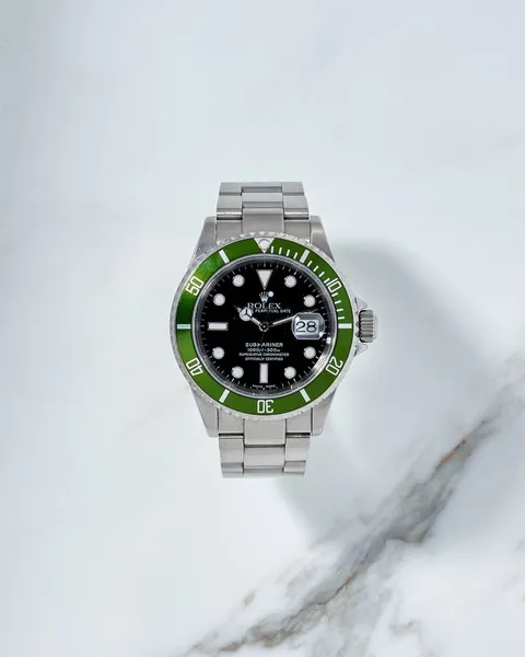 Rolex Submariner Kermit Date 40mm Y Series 16610LV Fat Four MK 2