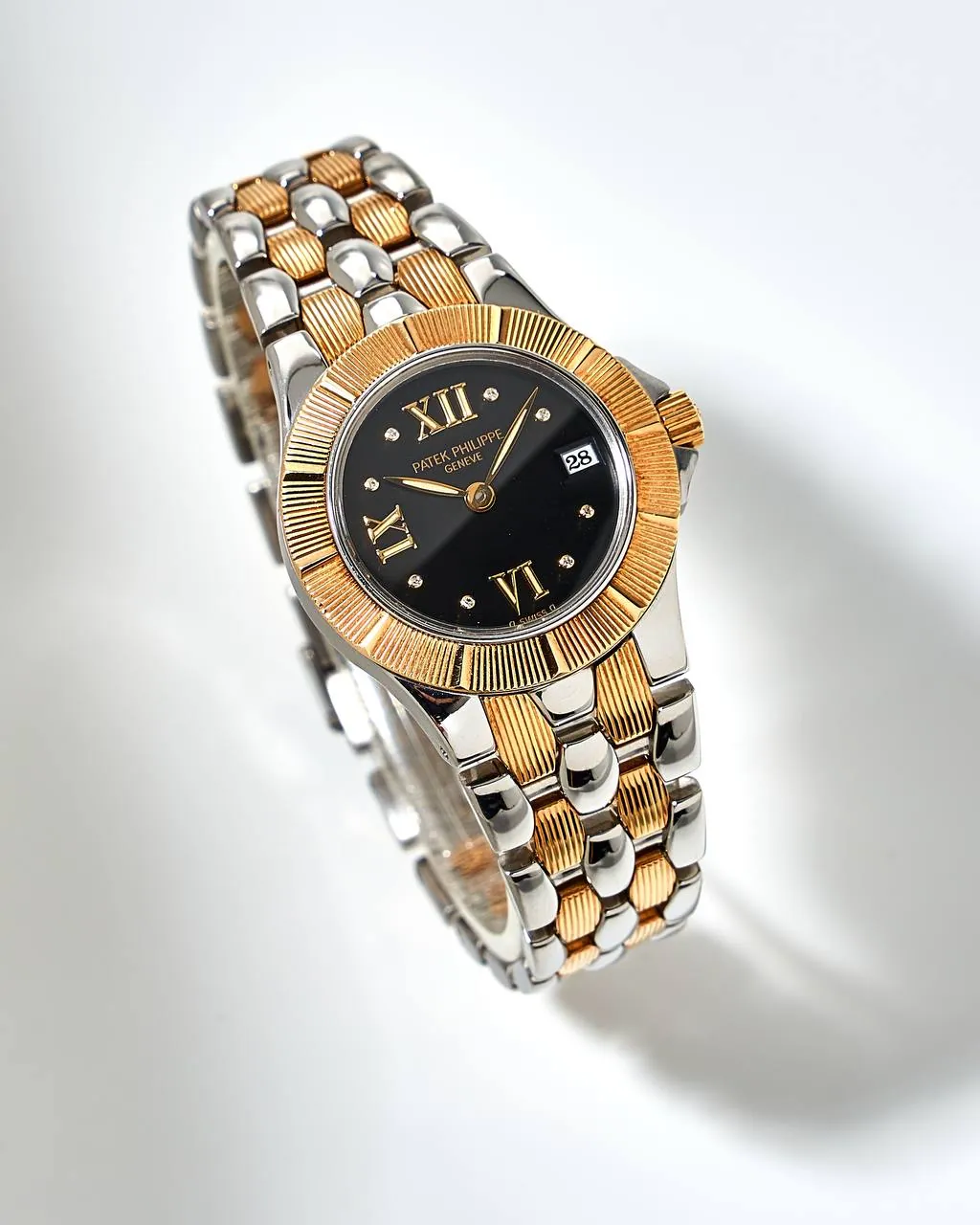 Patek Philippe Neptune 4880 – 9