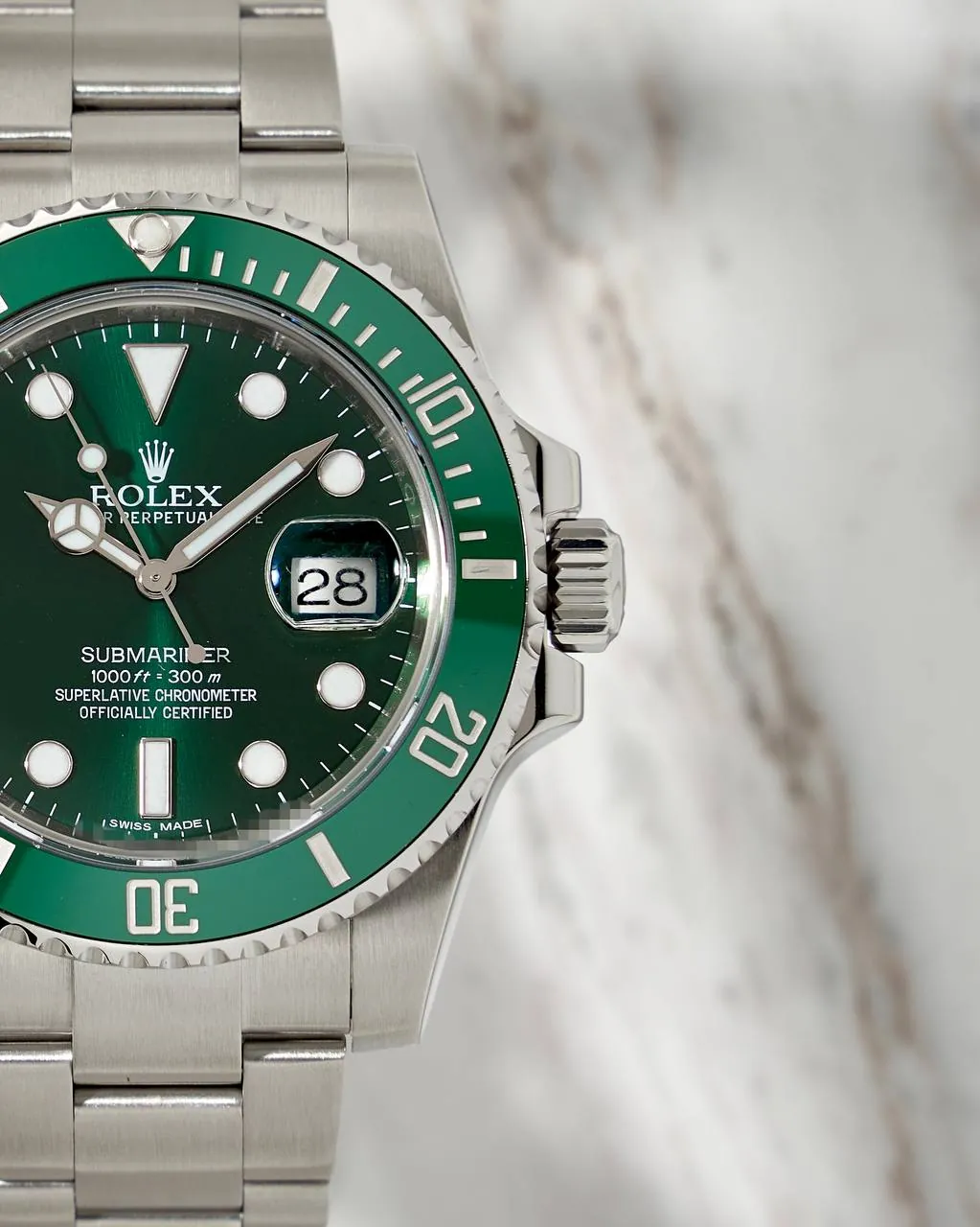 Rolex Submariner Date Hulk 40mm 116610LV – 2