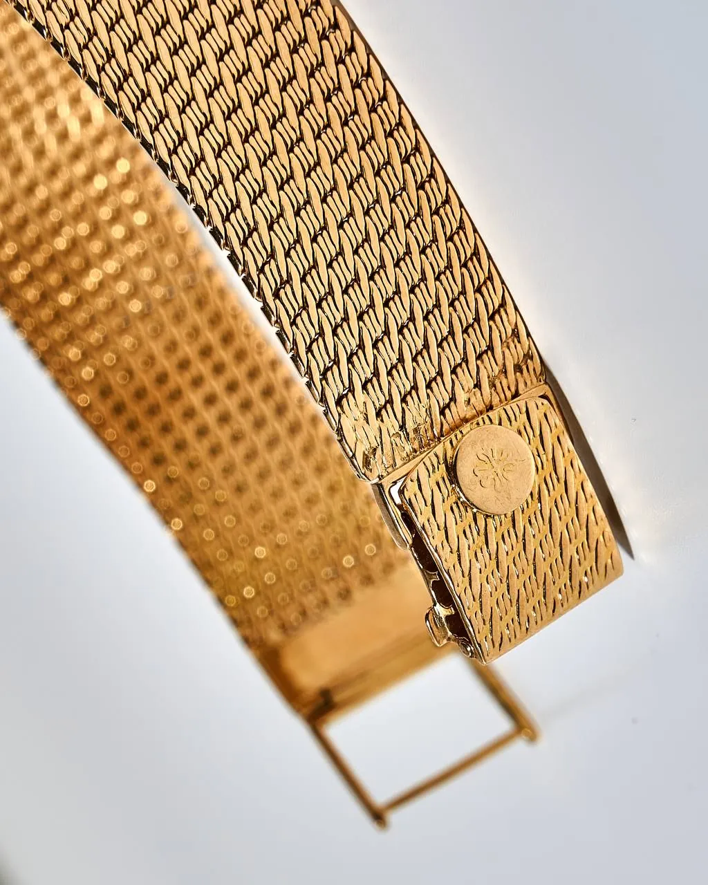 Patek Philippe Golden Ellipse 3987 – 6