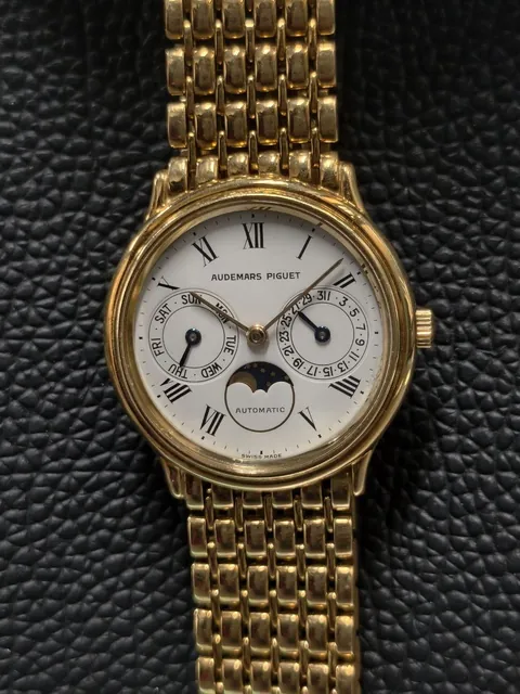 Audemars Piguet Day-Date Moonphase 25589
