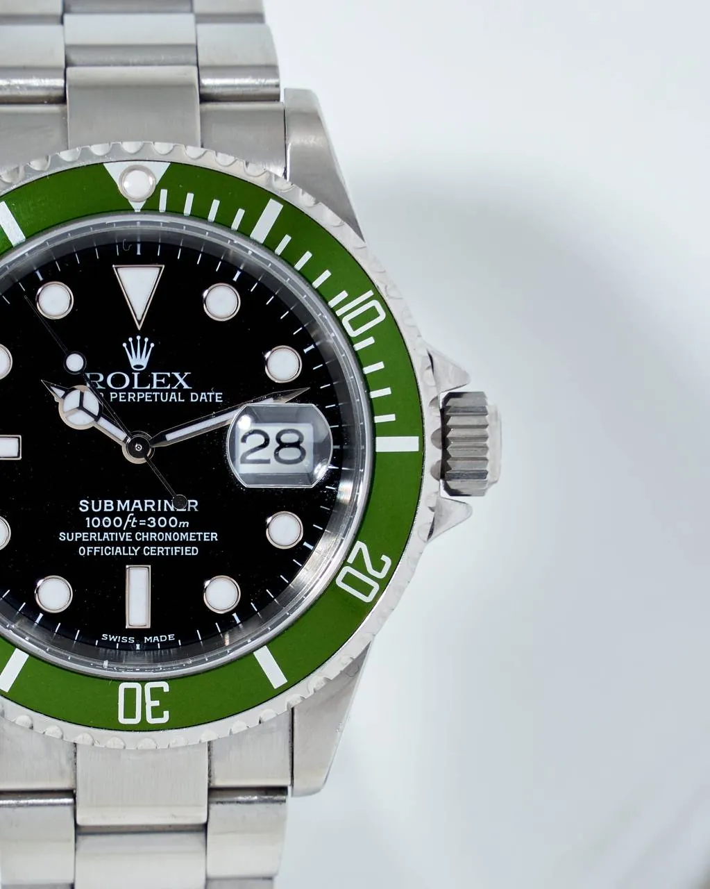Rolex Submariner Kermit Date 40mm Y Series 16610LV Fat Four MK 2 – 3