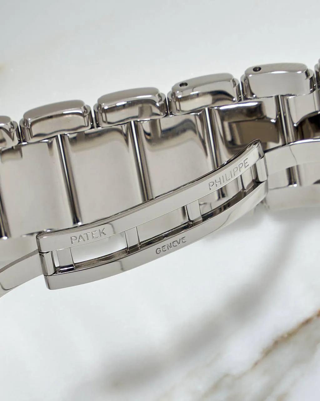 Patek Philippe Twenty~4 4910 – 10