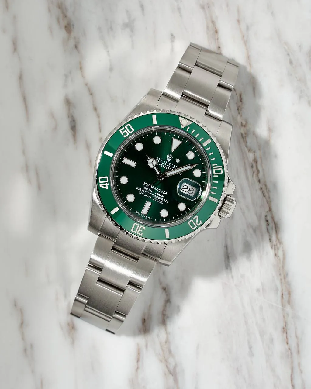 Rolex Submariner Date Hulk 40mm 116610LV – 4