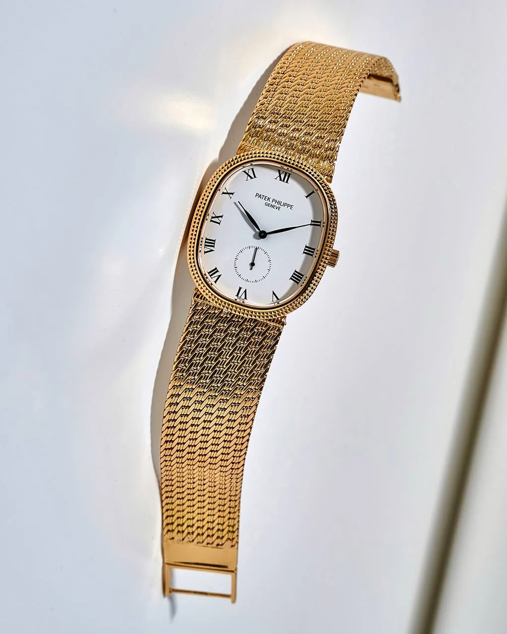 Patek Philippe Golden Ellipse 3987 – 5