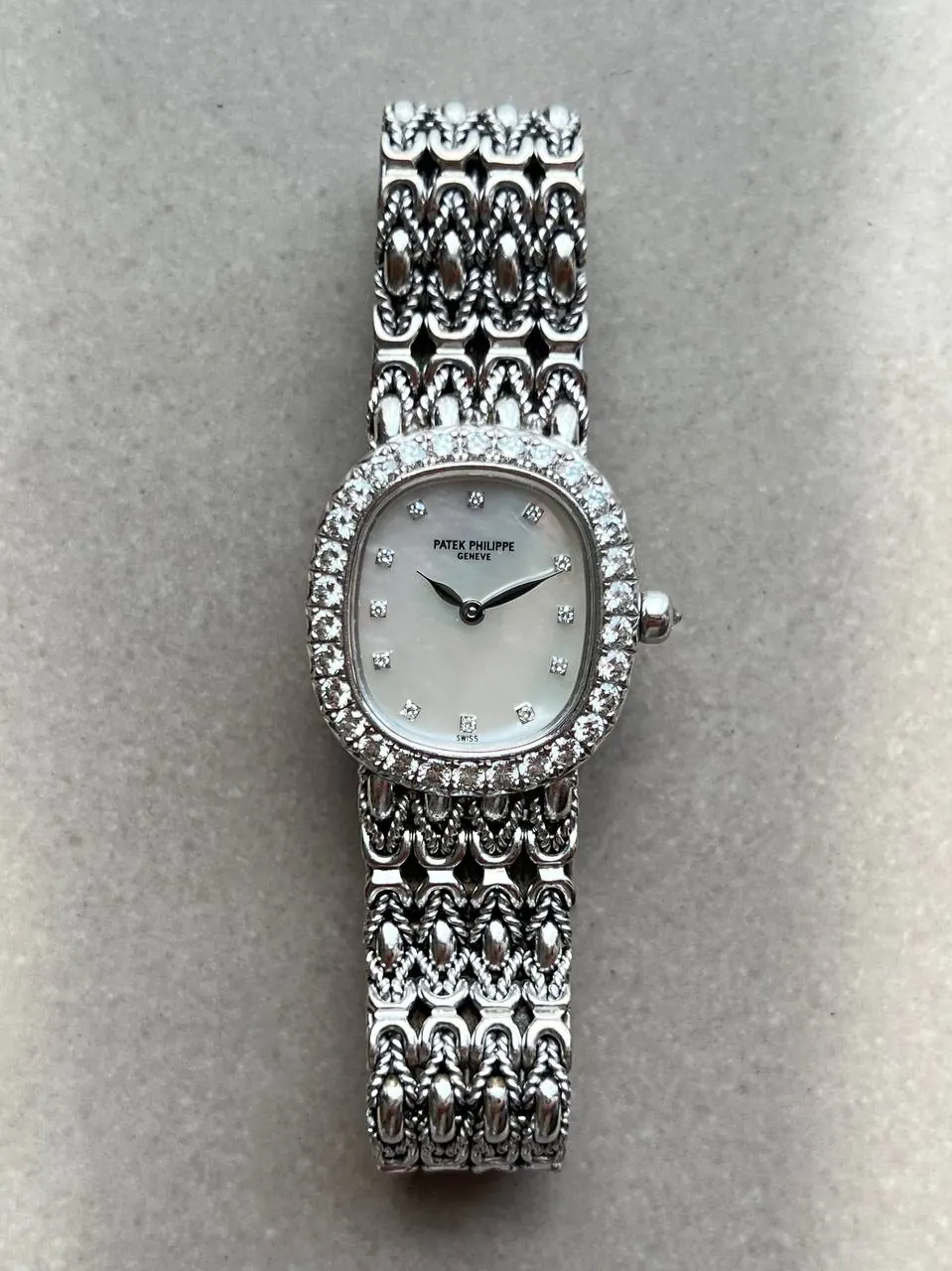 Patek Philippe Ellipse 4941 MOP White Gold Diamond