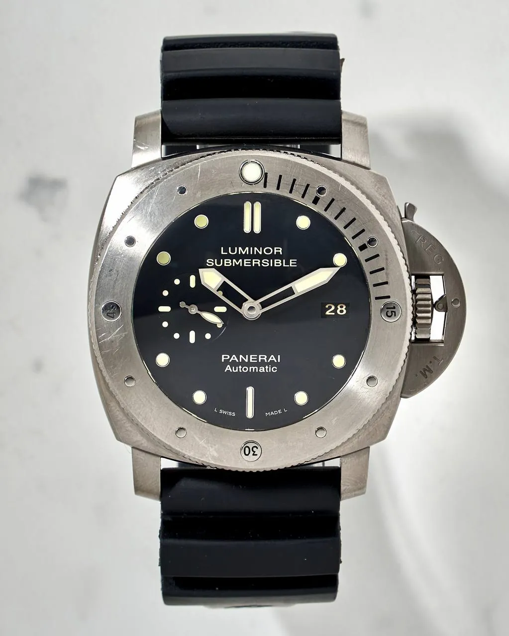 Panerai Luminor Submersible 1950 3 Days PAM305 – 9