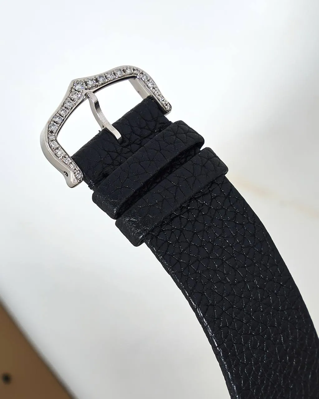 Cartier Libre Perles White Gold MoP Dial 3053 – 11
