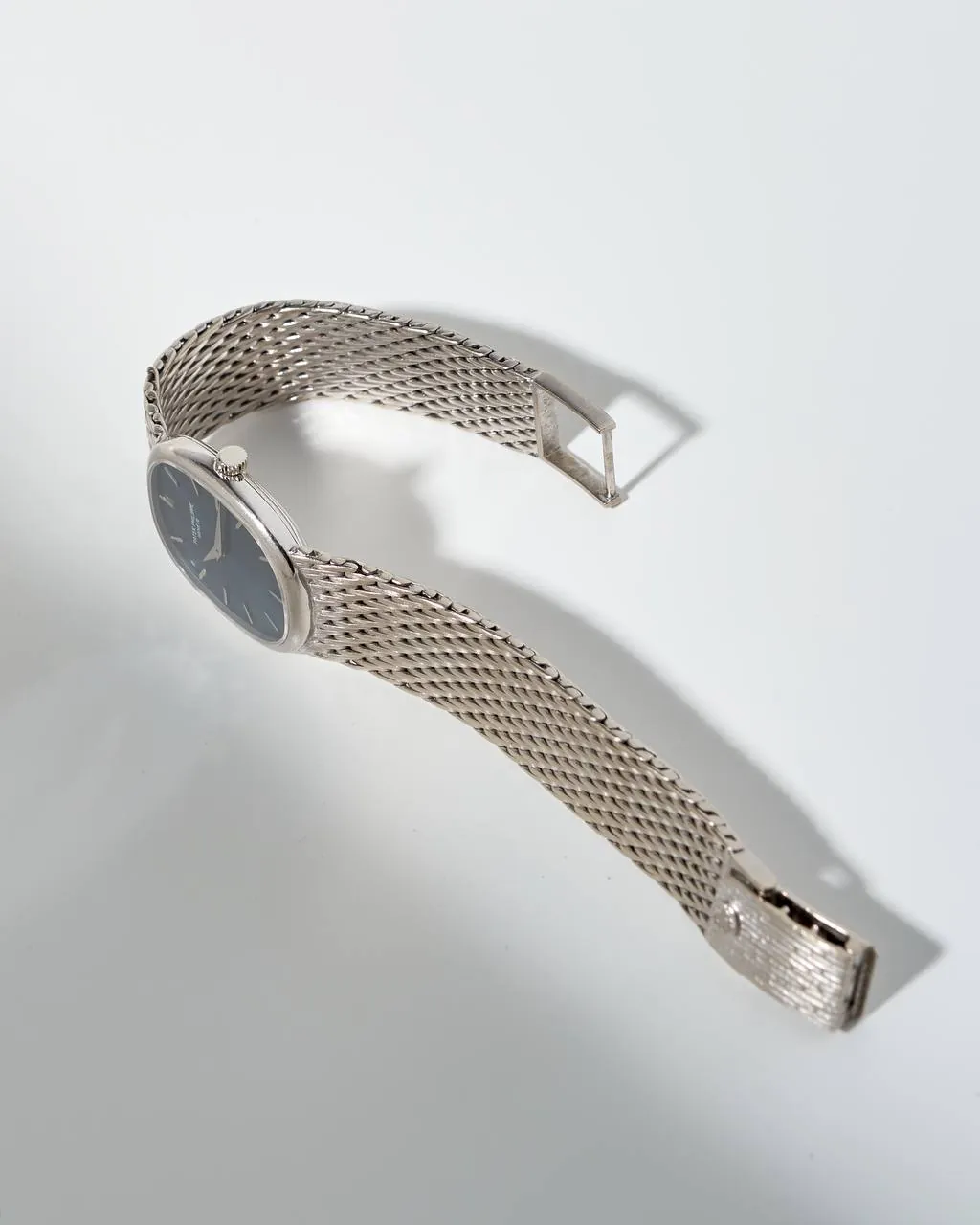 Patek Philippe Golden Ellipse White Gold 4226 – 8