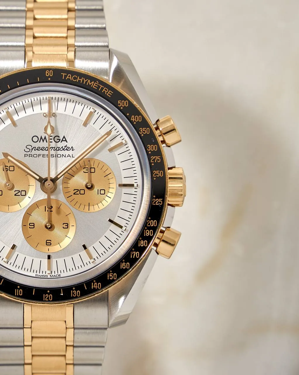 Omega Speedmaster Moonwatch Professional 42mm – 2