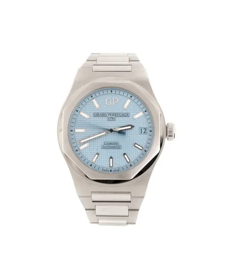 Girard Perregaux Laureato Ice Blue LE 50 pieces