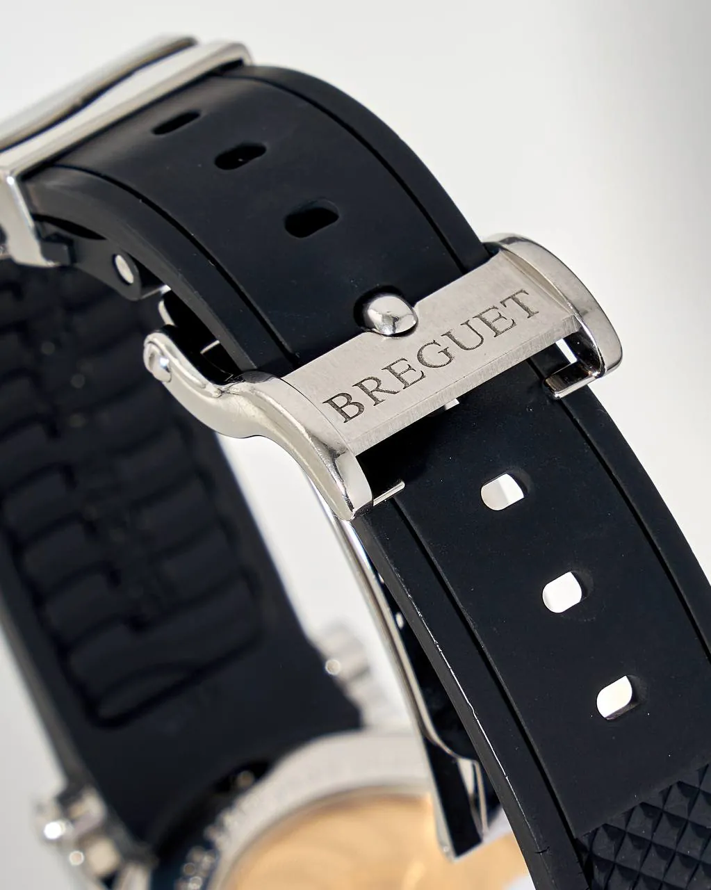 Breguet Marine Big Date 5817 Silver Dial – 6
