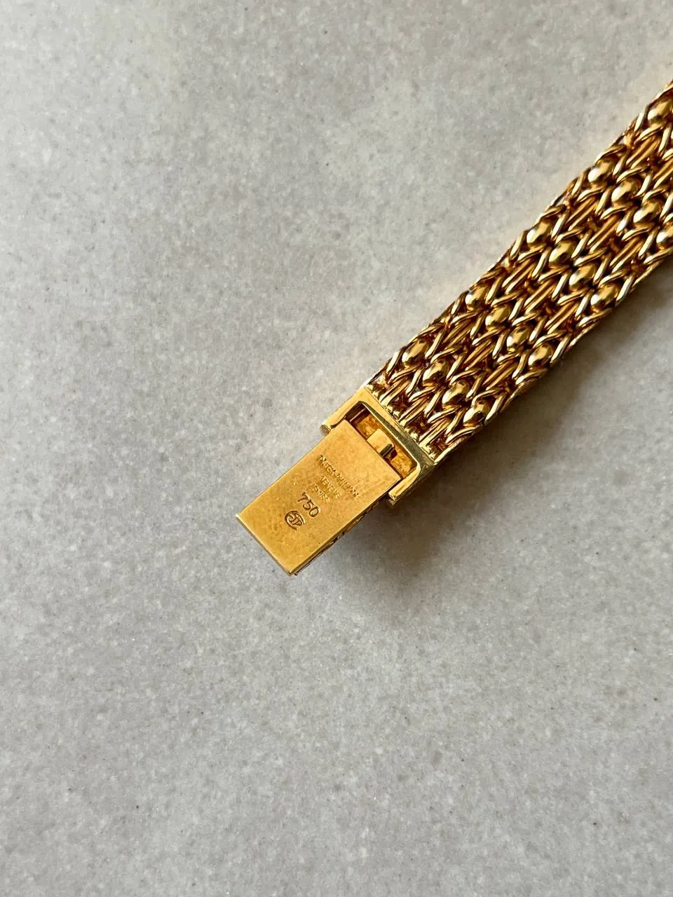 Patek Philippe Calatrava MoP Diamond Dial 4707 – 4