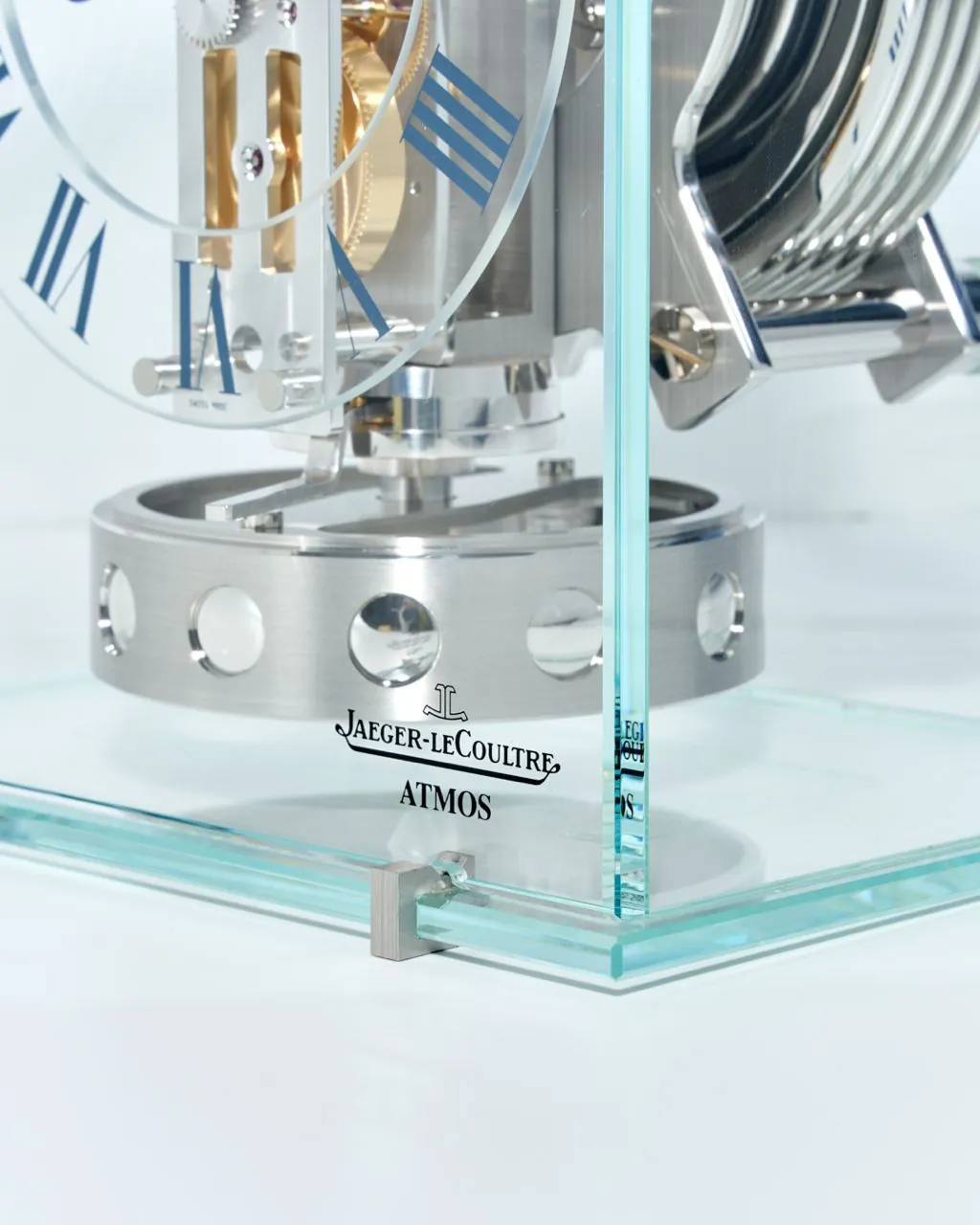 Jaeger-leCoultre Atmos Classique Transparente – 12