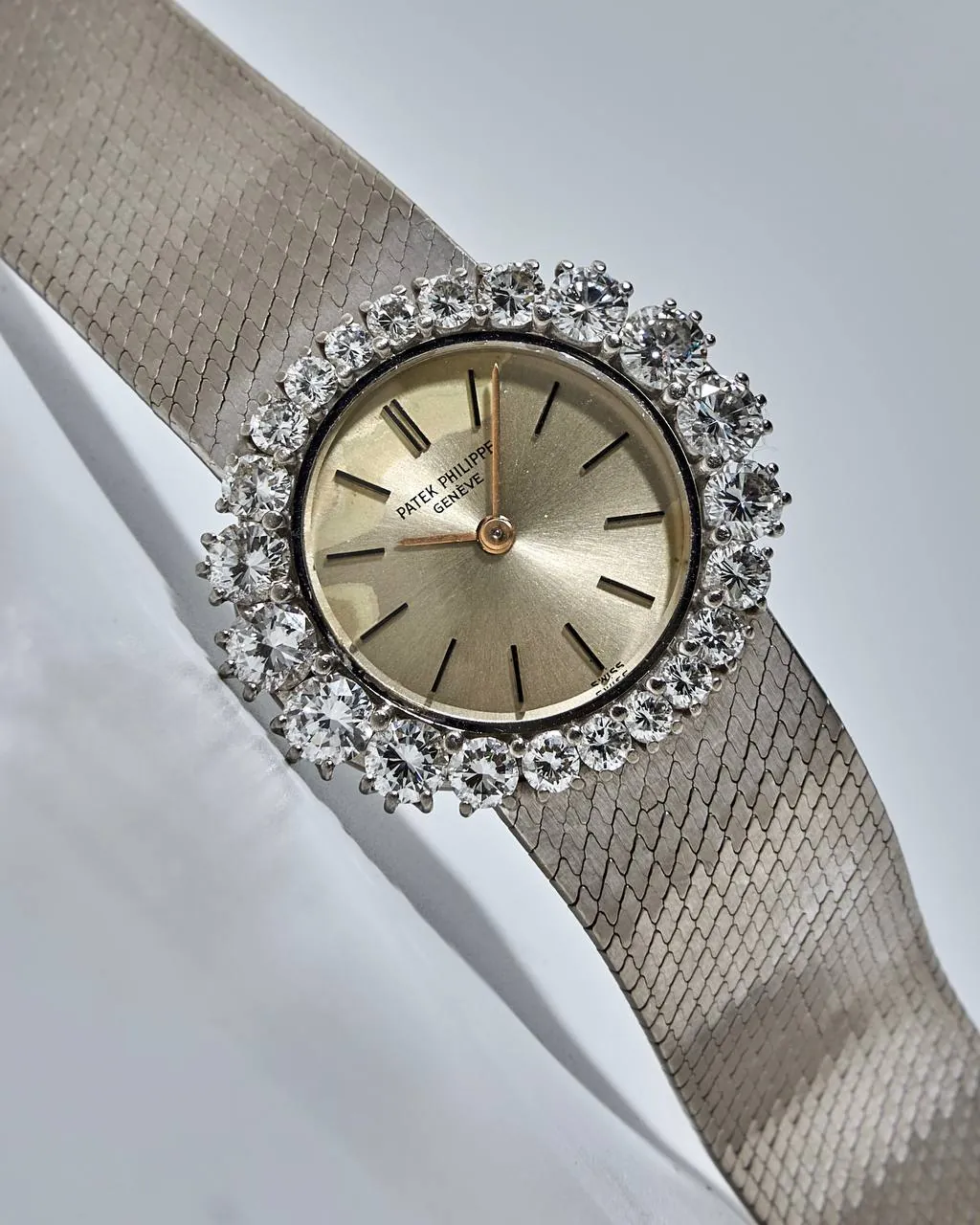 Patek Philippe Ladies Vintage White Gold 3357 – 10