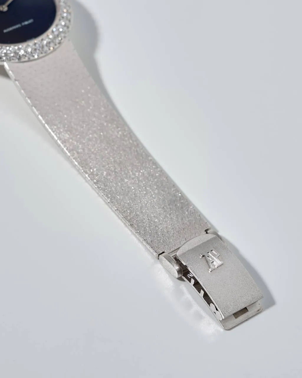 Audemars Piguet Vintage Diamond Bezel White Gold – 4