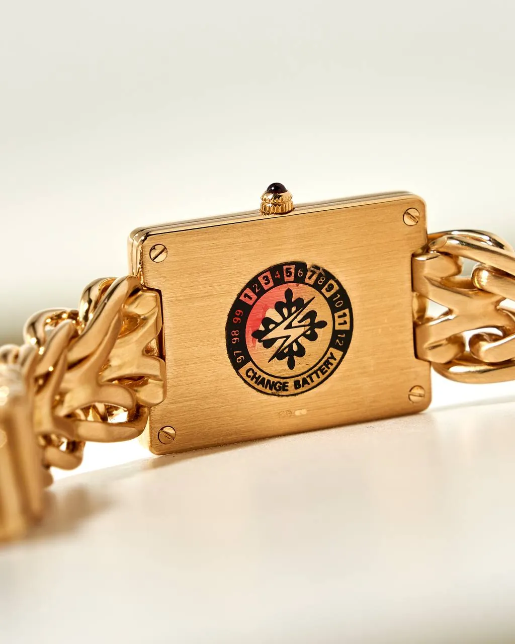 Patek Philippe La Flamme 4835 – 4