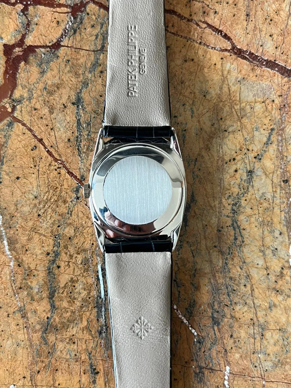 Patek Philippe Golden Ellipse 3546 – 3