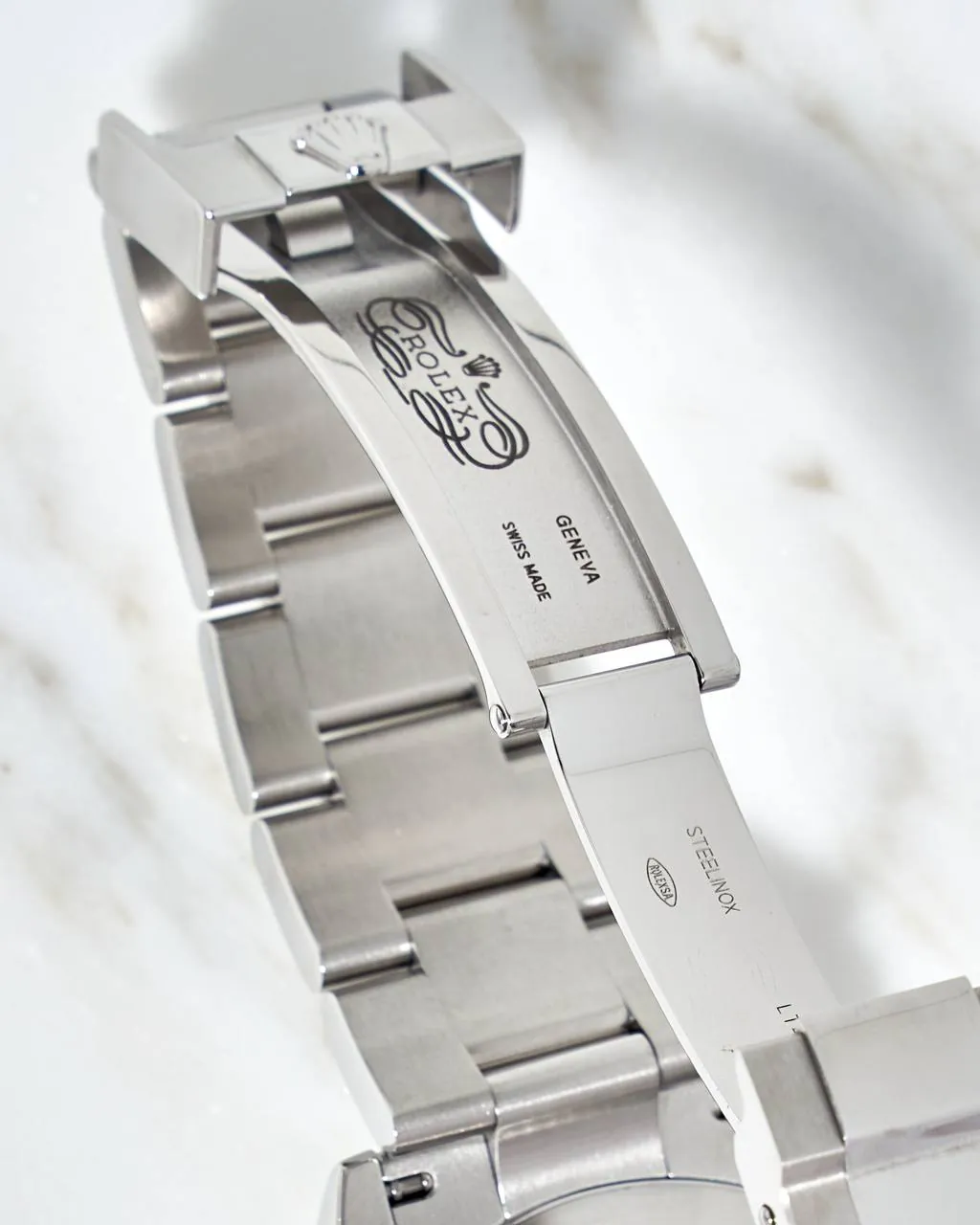 Rolex Cosmograph Daytona 40mm V Series 116520 – 9