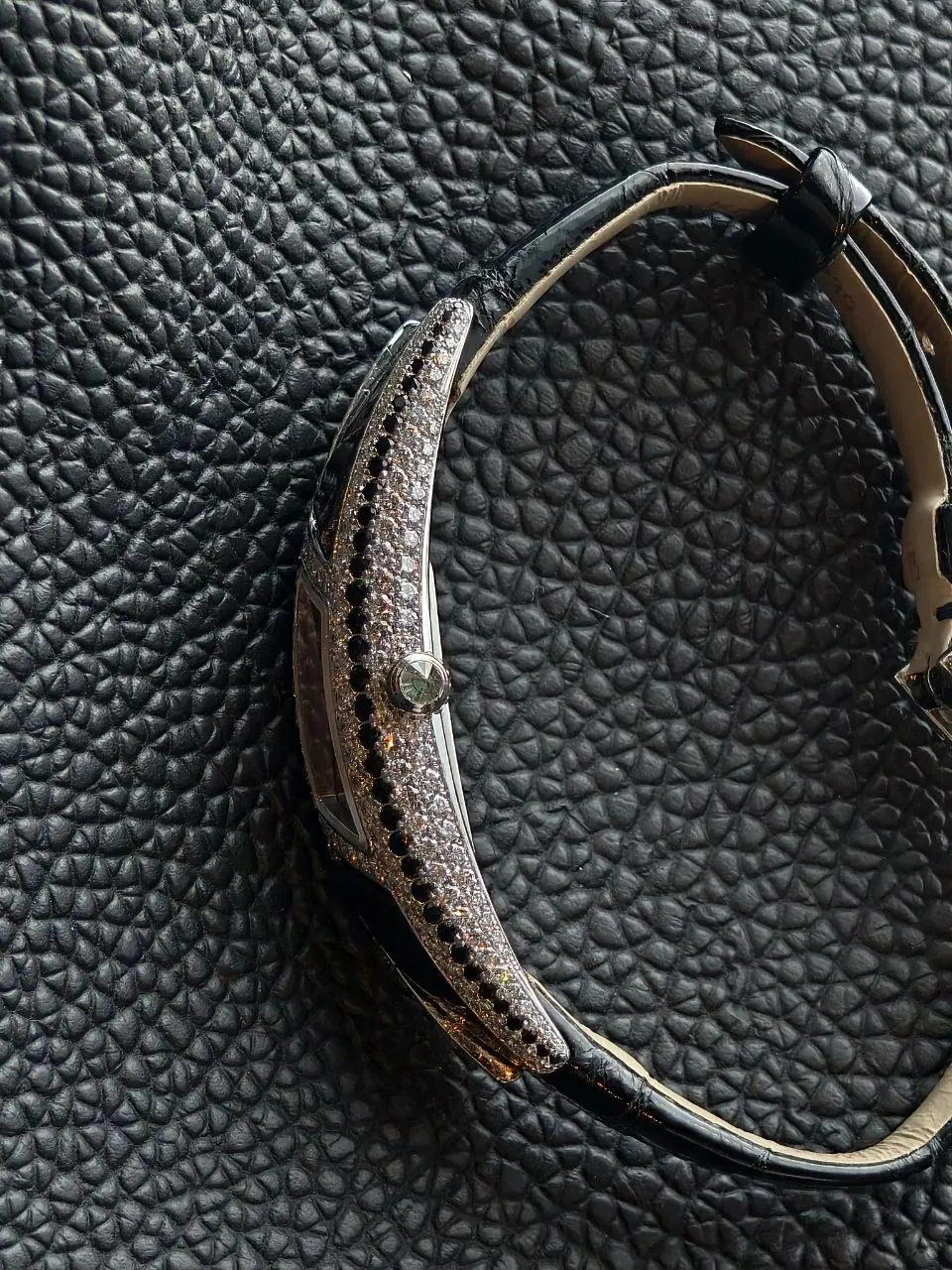 Cartier Himalia Special Privee Edition Black and White Diamonds White Gold 2571 – 8