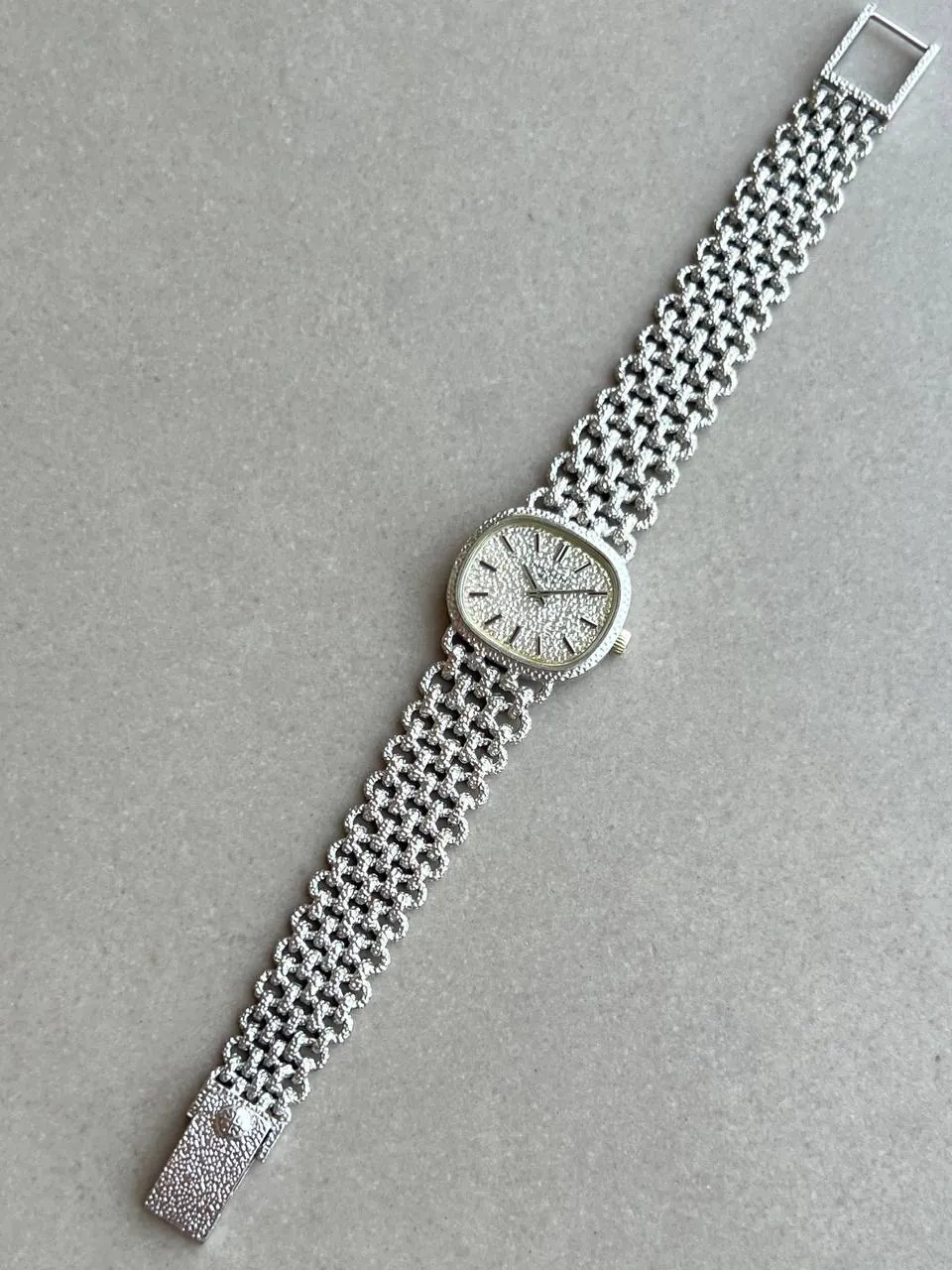 Patek Philippe Golden Ellipse White Gold 4133 – 7