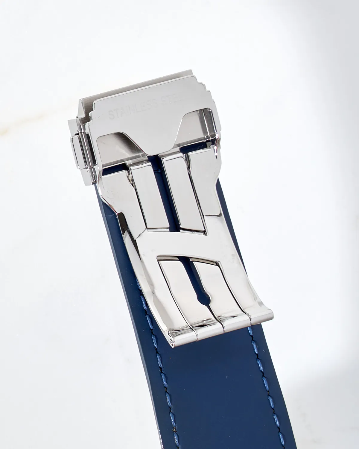 Hublot Classic Fusion 45mm Blue Titanium – 11