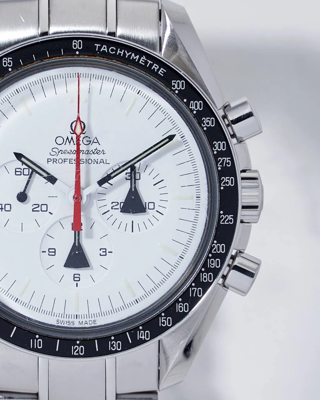 Omega Speedmaster Alaska Project – 2