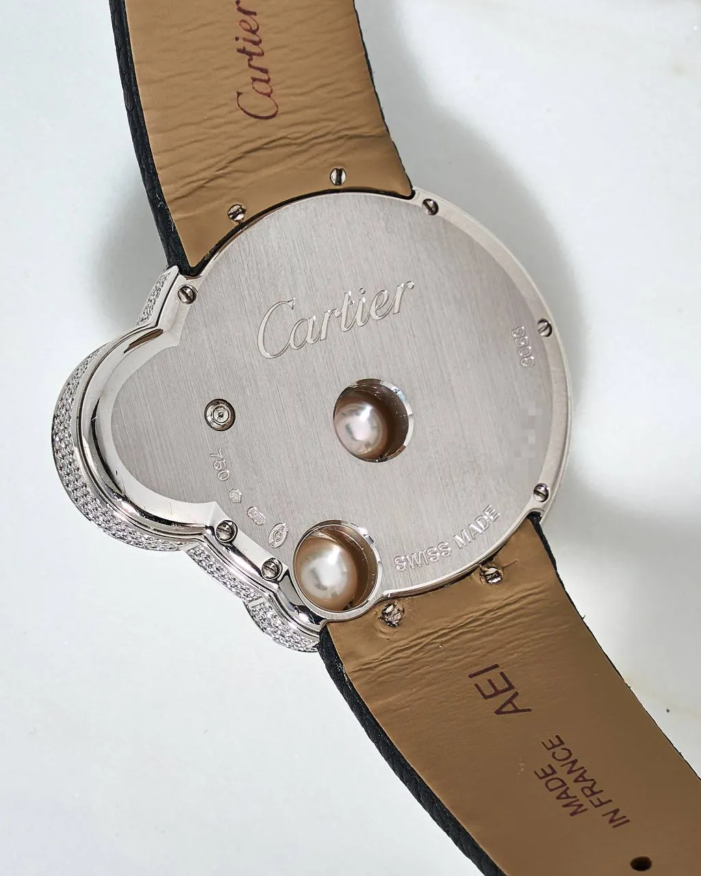 Cartier Libre Perles White Gold MoP Dial 3053 – 7
