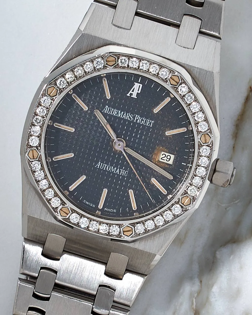 Audemars Piguet Royal Oak Diamond Bezel 33mm 15000ST – 7