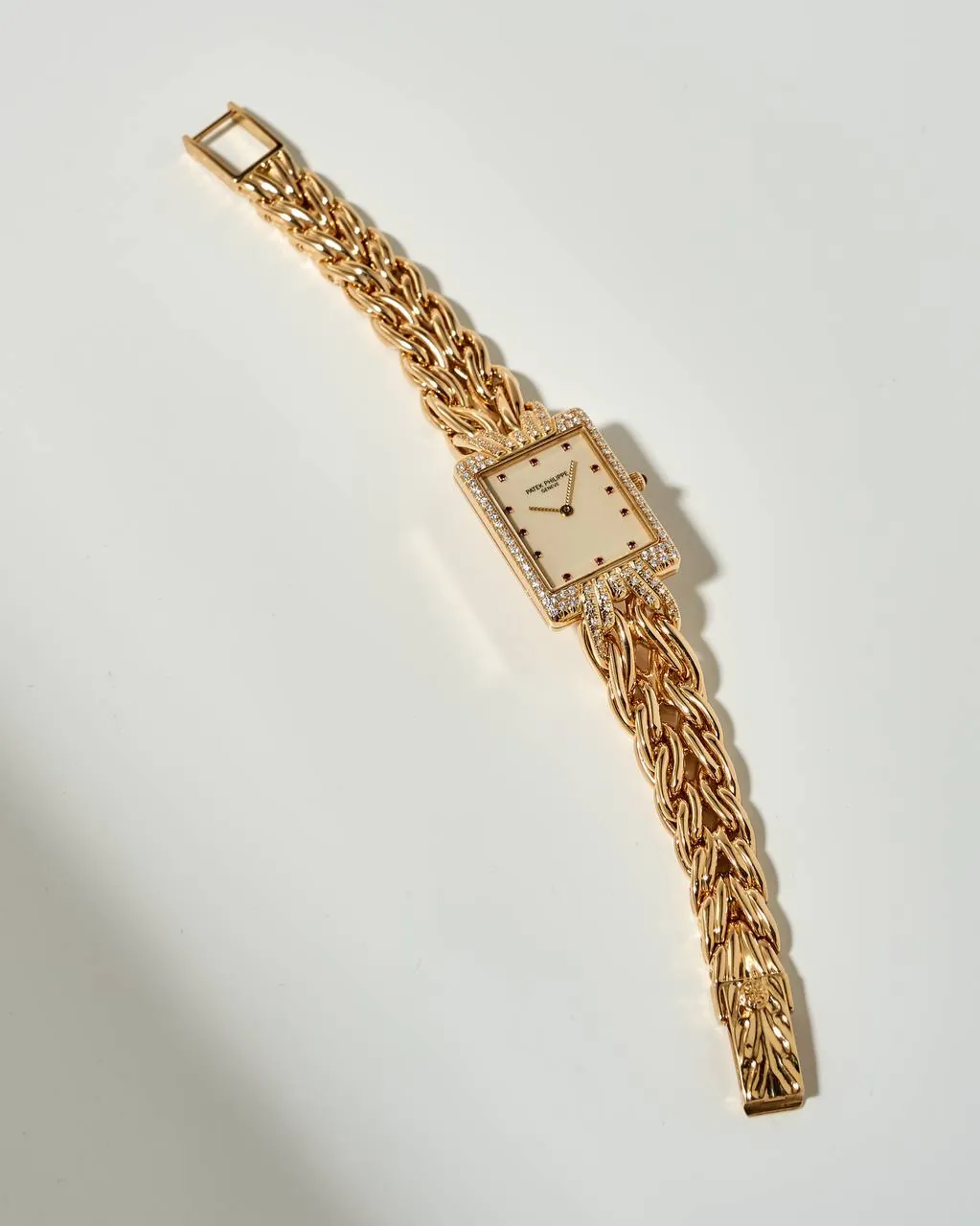 Patek Philippe La Flamme 4835 – 5