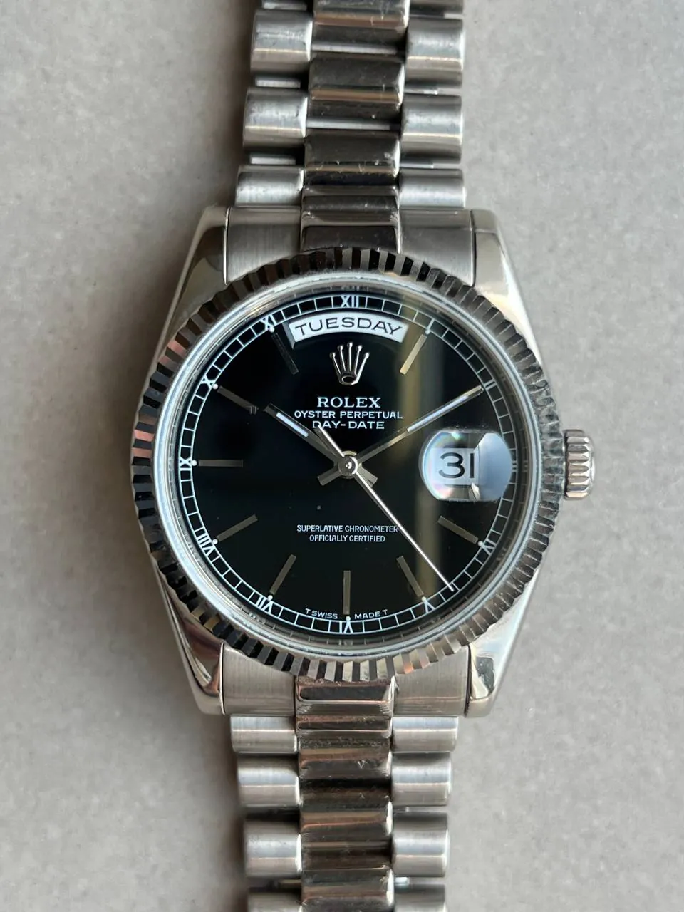 Rolex Oyster Perpetual Day-Date 36mm White Gold 118239 V Series – 9