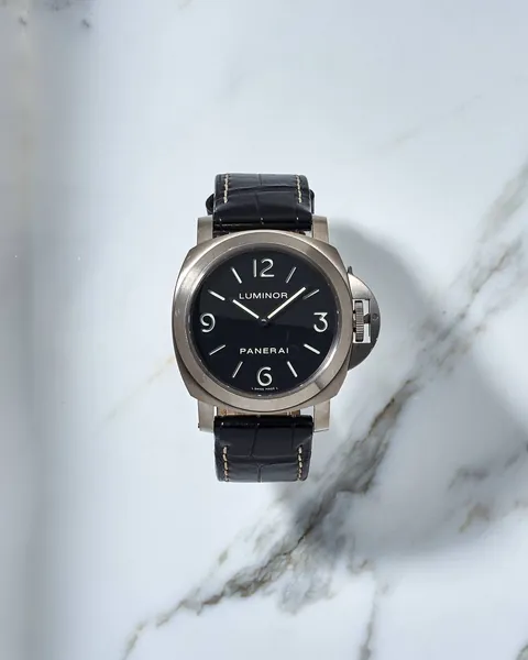 Panerai Luminor Base Titanium PAM176