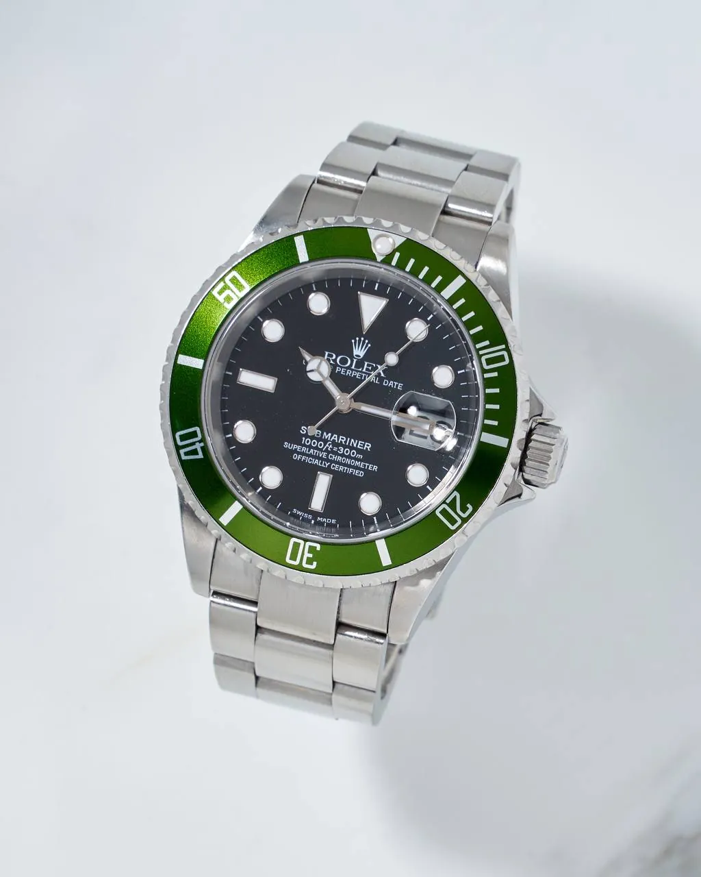 Rolex Submariner Kermit Date 40mm Y Series 16610LV Fat Four MK 2 – 12