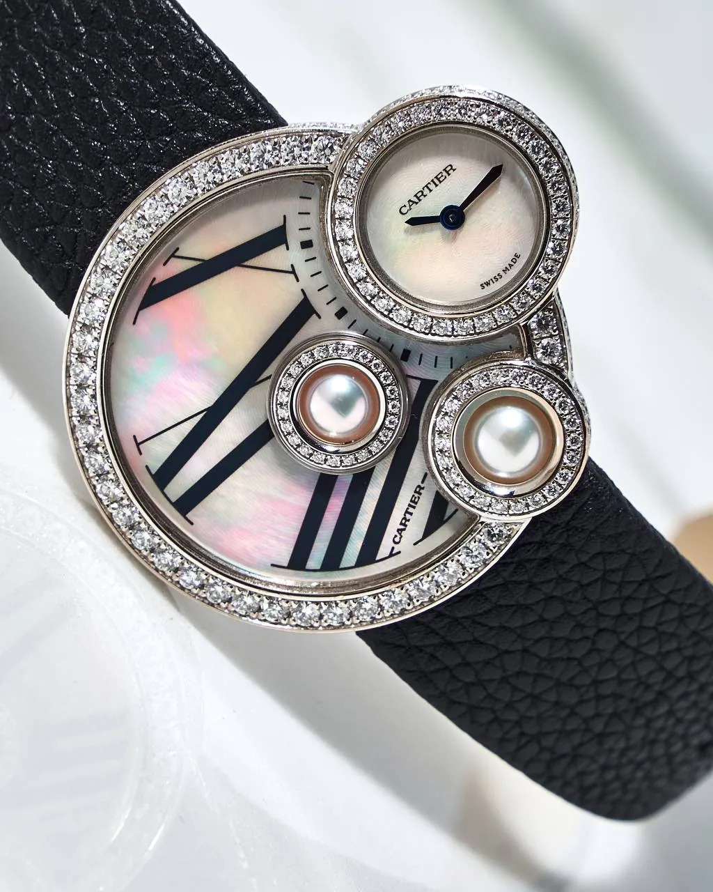 Cartier Libre Perles White Gold MoP Dial 3053 – 6