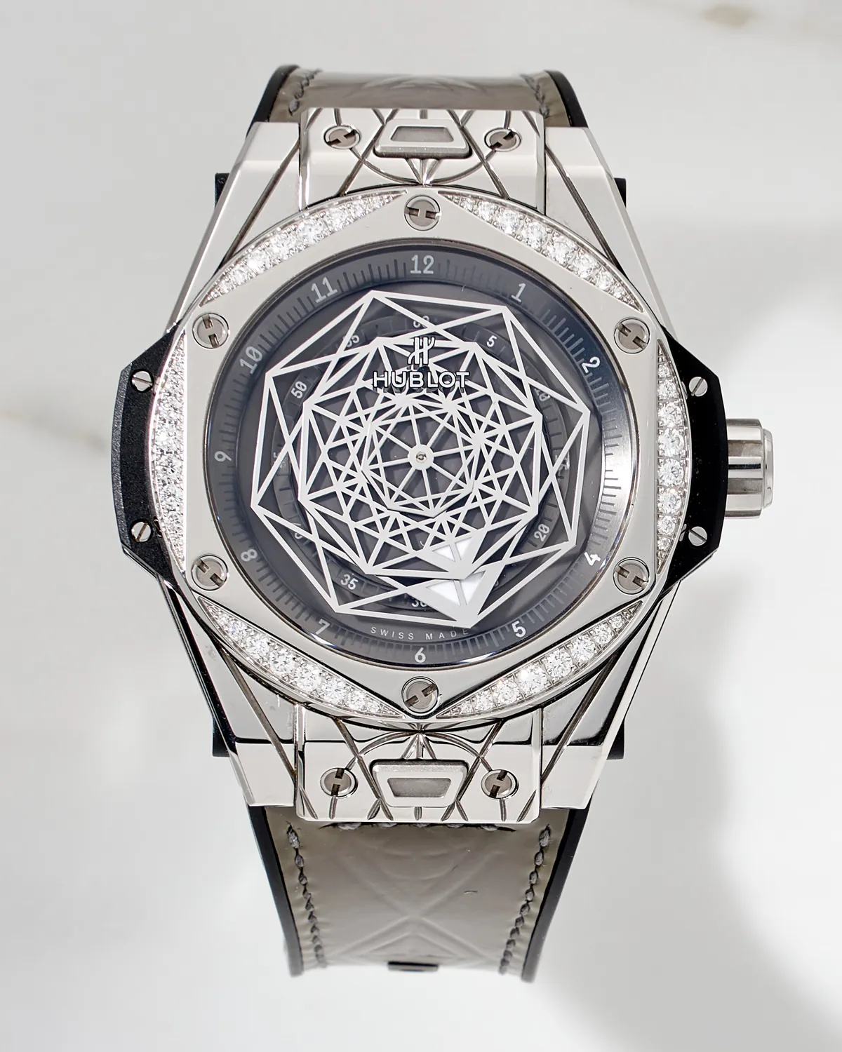 Hublot Big Bang One Click Sang Bleu King Steel Grey Diamonds 39mm – 5
