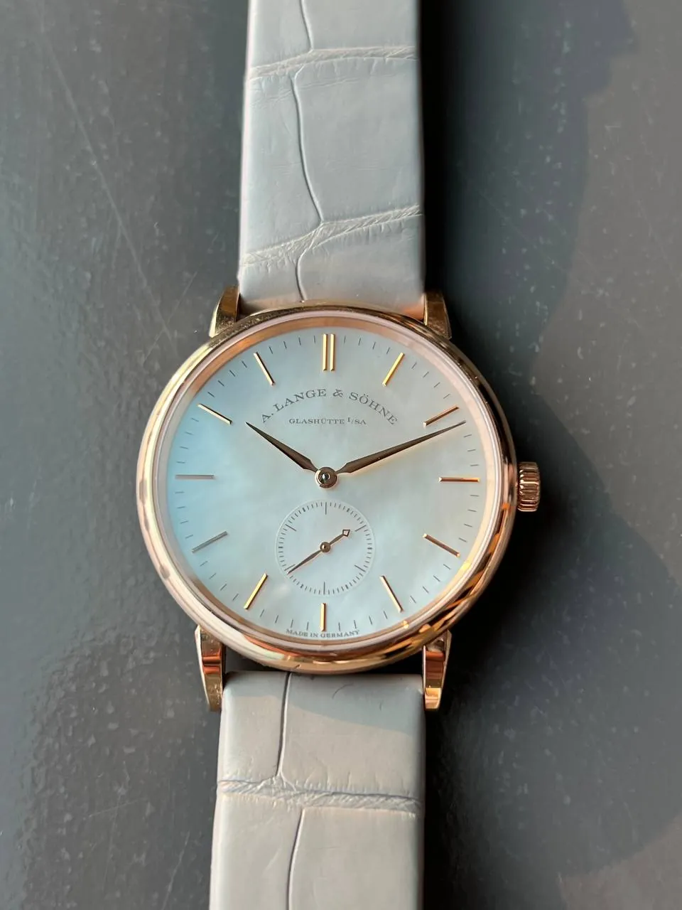 A. Lange & Söhne Saxonia Mother of Pearl 219.043