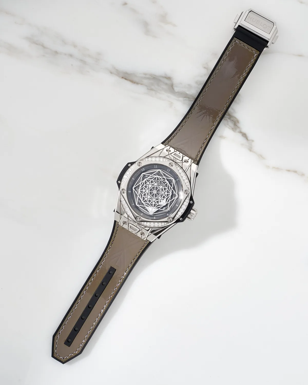 Hublot Big Bang One Click Sang Bleu King Steel Grey Diamonds 39mm – 8
