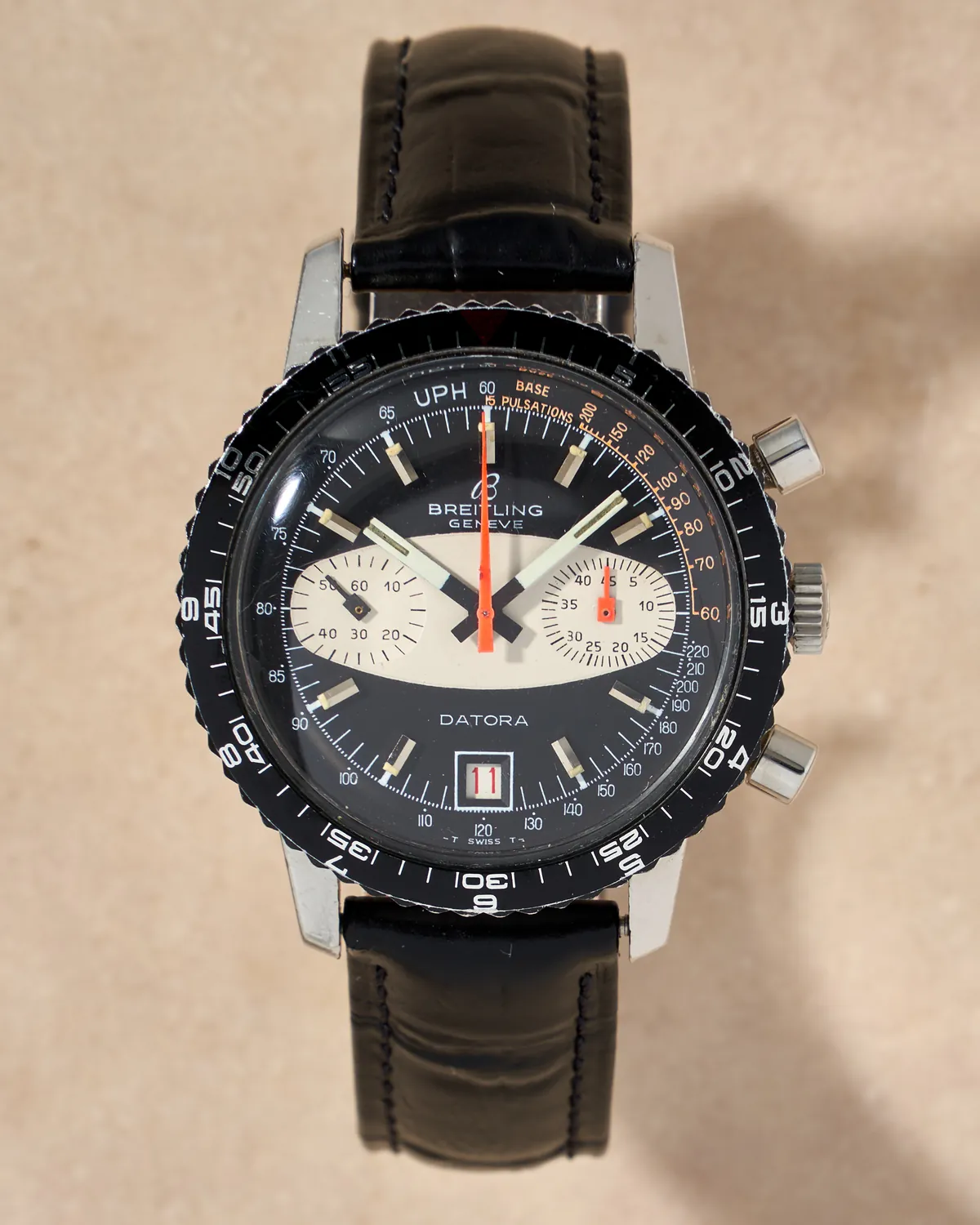 Breitling Datora Vintage Chronograph – 4