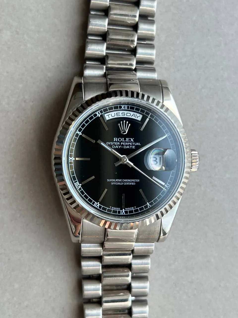 Rolex Oyster Perpetual Day-Date 36mm White Gold 118239 V Series