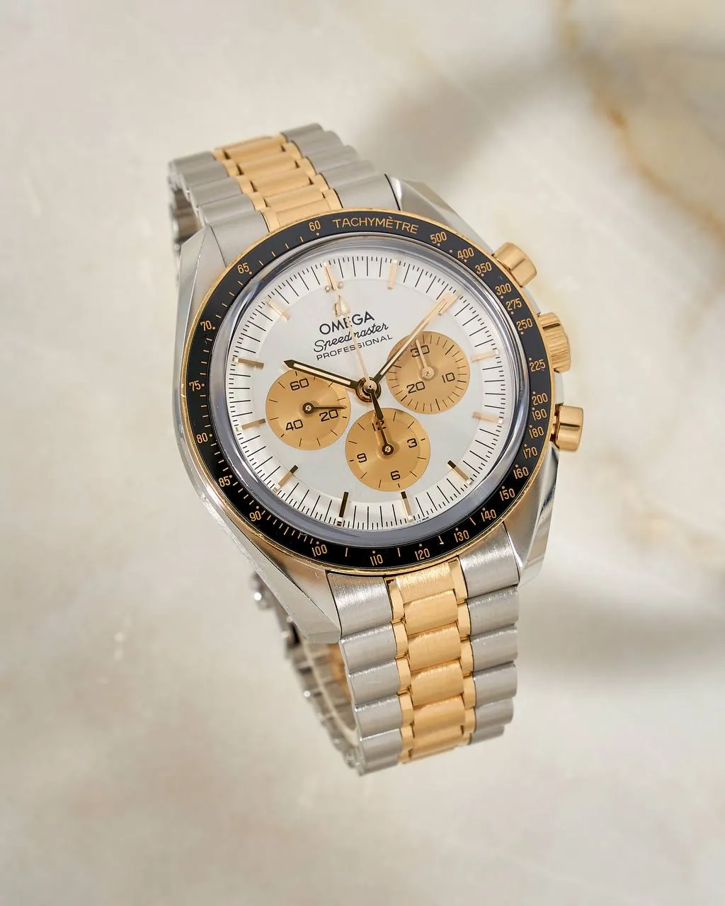 Omega Speedmaster Moonwatch Professional 42mm – 5