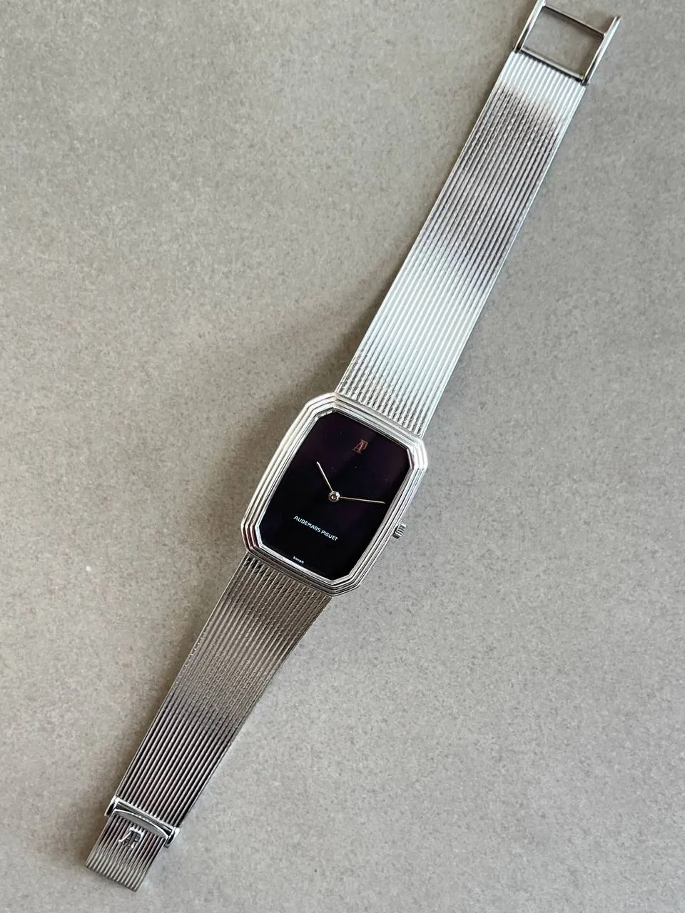 Audemars Piguet Rectangular White Gold – 8
