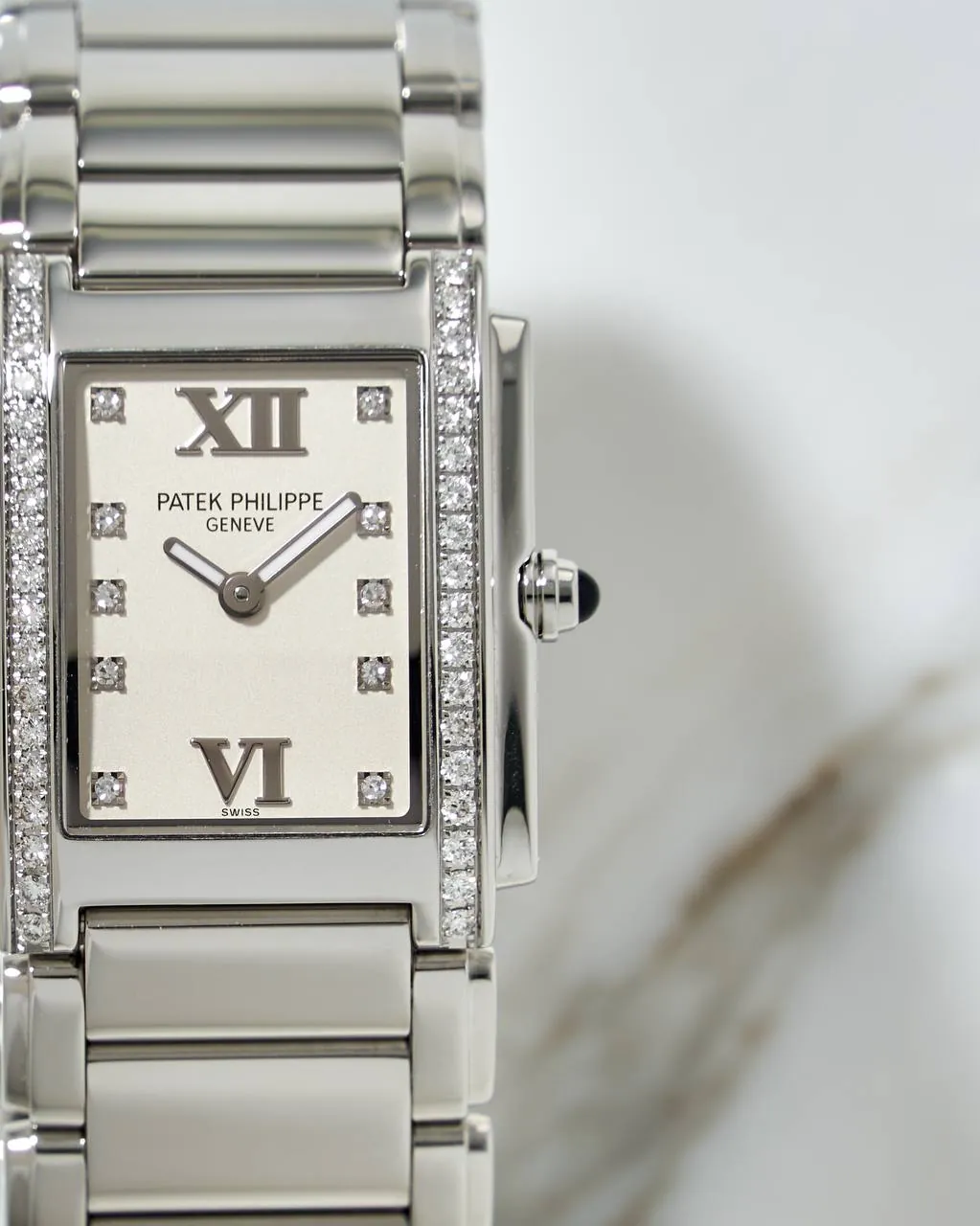 Patek Philippe Twenty~4 4910 – 2
