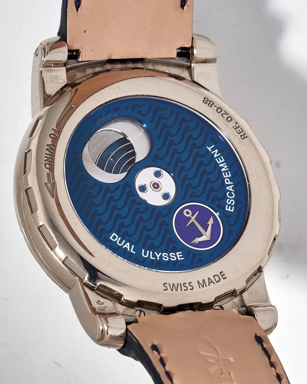 UN Freak Tourbillon White Gold 28'800 V/h – 7