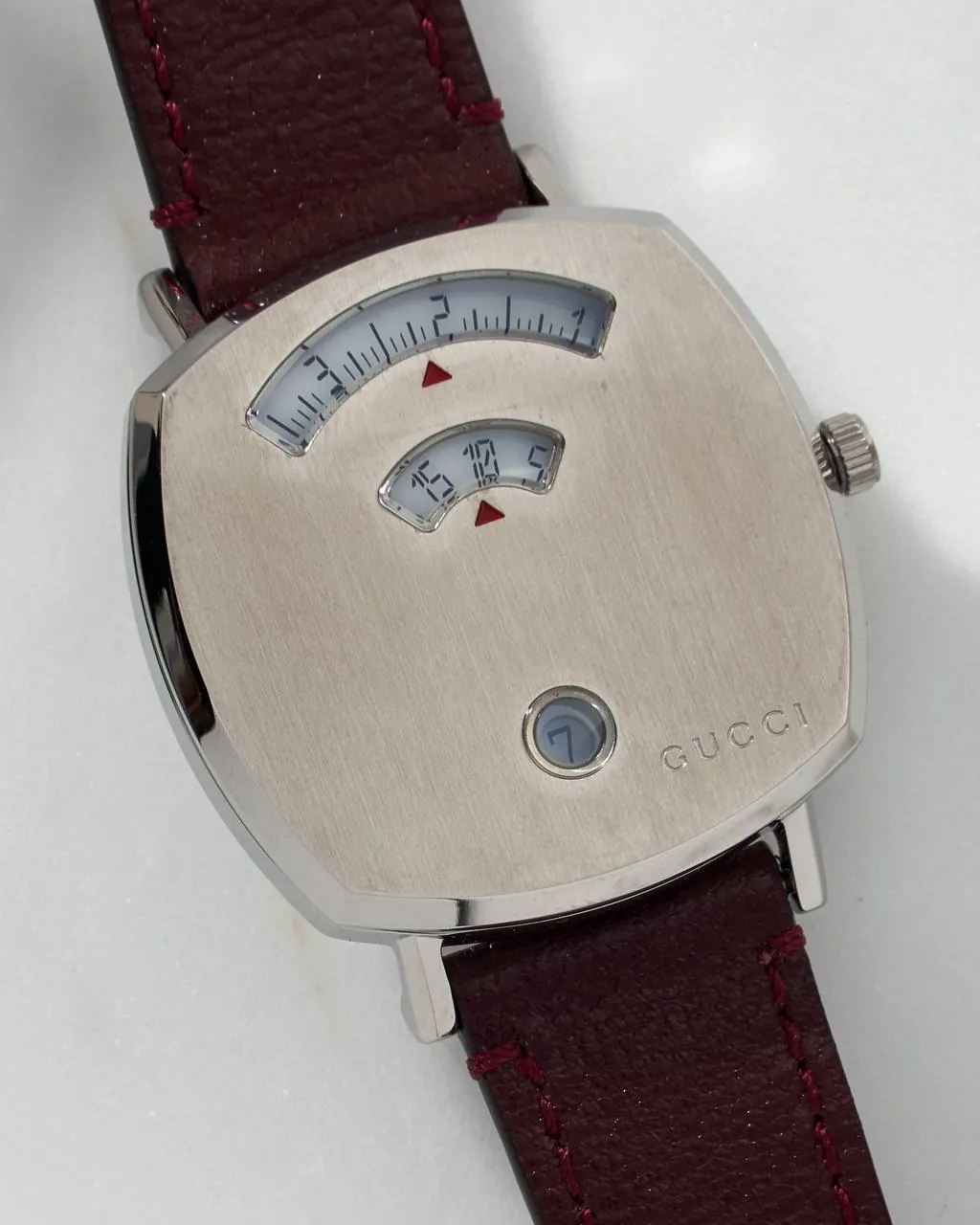 Gucci Grip 35mm 157.4 NEW – 11