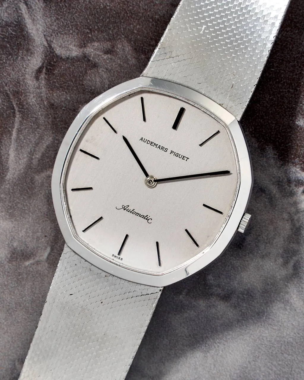 Audemars Piguet Octagon Jumbo Vintage ST 4010 – 8